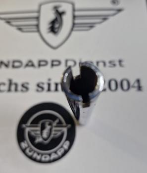 1 Stück Original Zündapp Blinkerhalterung vorne Typ 529 & 530 - ET : 529-16.187 NOS